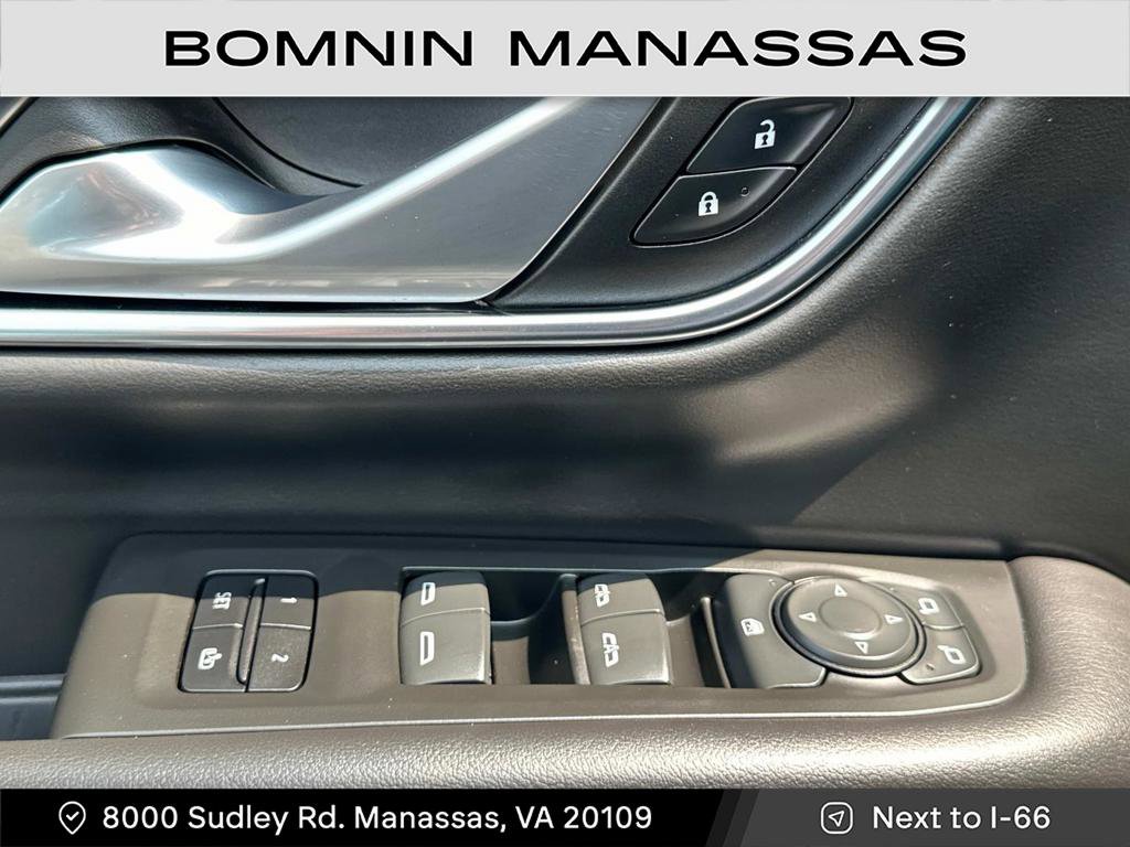 Used 2022 Chevrolet Tahoe Z71 image 23