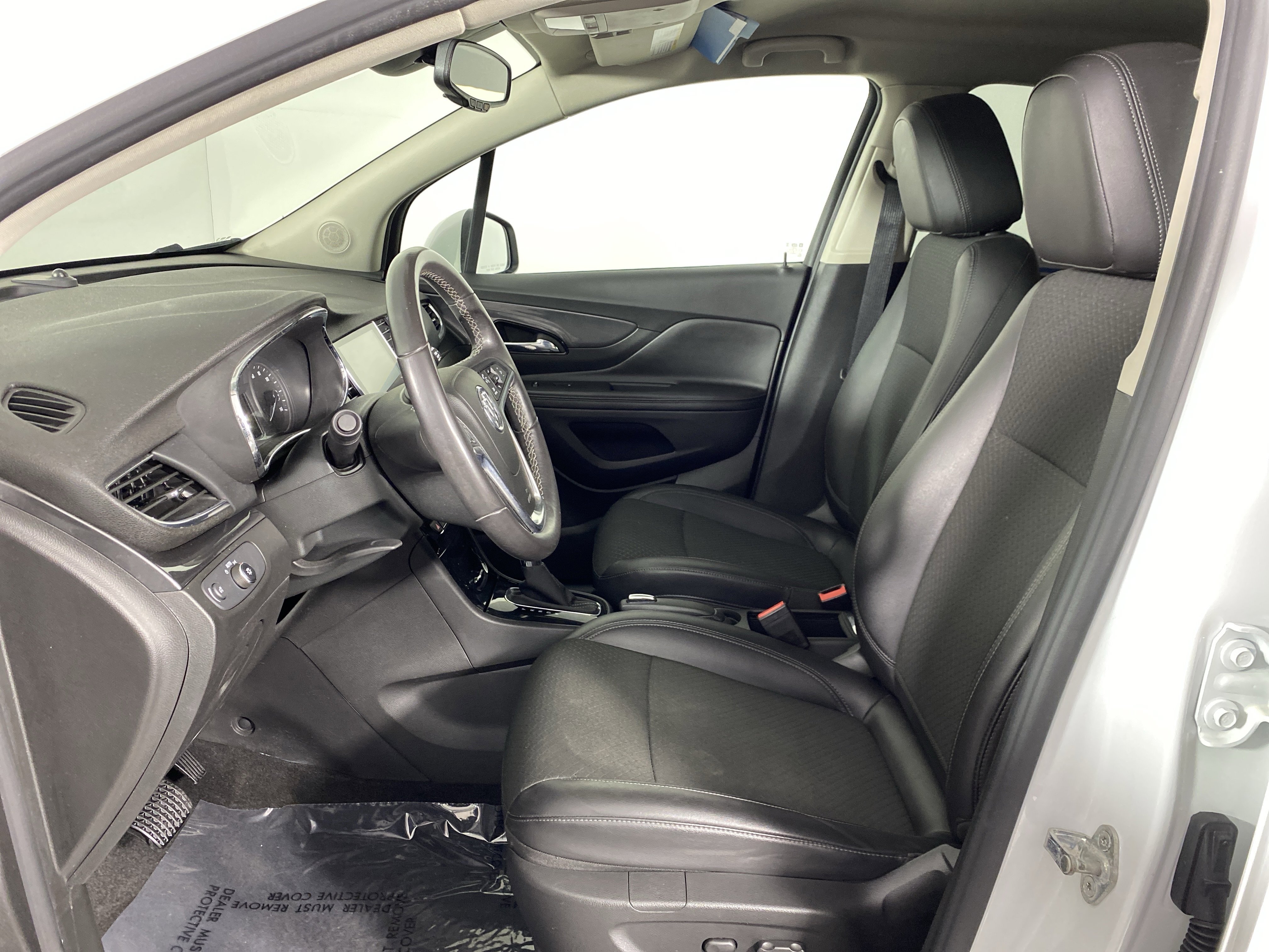 Used 2018 Buick Encore Preferred image 15