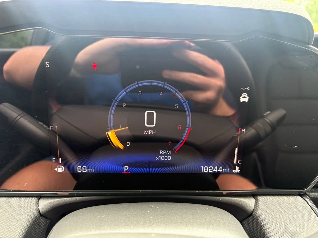 Used 2025 Chevrolet TrailBlazer RS w/ Driver Confidence Package FWD image 20