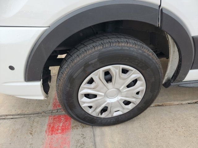 Used 2024 Ford Transit 350 XLT image 7