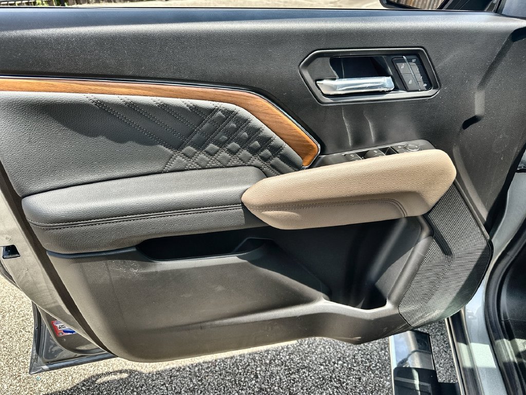 New 2026 GMC Canyon Denali AWD/4WD image 21