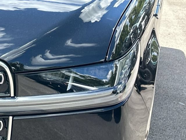 New 2027 Lincoln Navigator Reserve AWD/4WD image 9