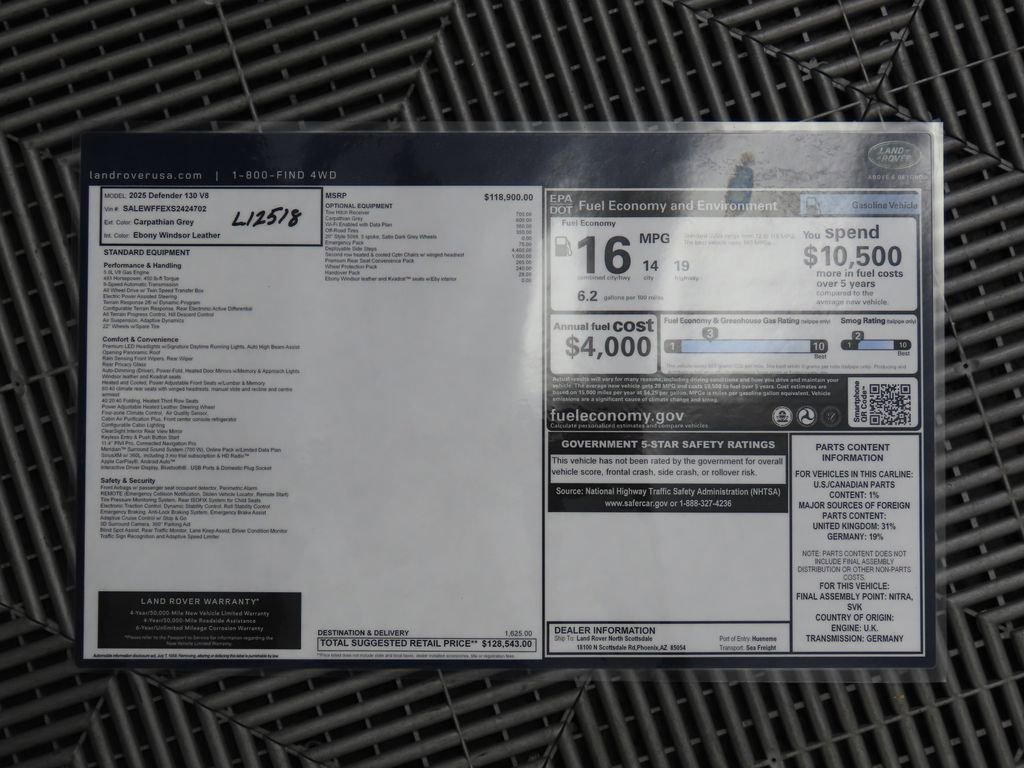 New 2025 Land Rover Defender 130 V8 image 9