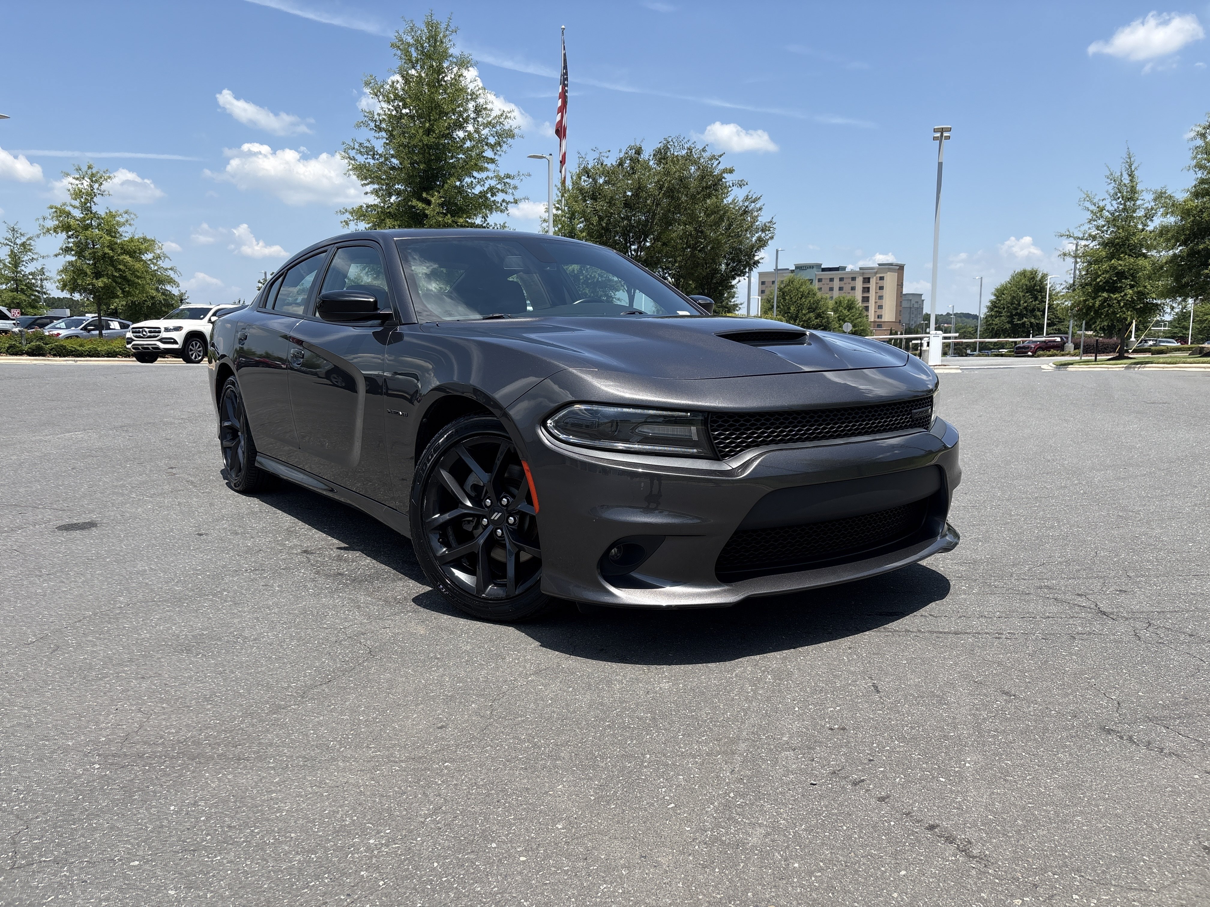 Certified 2021 Dodge Charger R/T w/ Blacktop Package RWD image 2