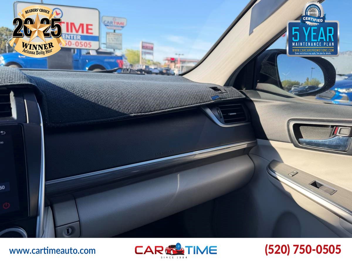 Used 2013 Toyota Camry XLE w/ Convenience Pkg image 21