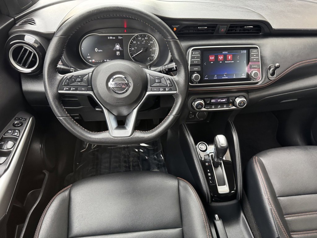 Used 2020 Nissan Kicks SR w/ SR Premium Package image 17