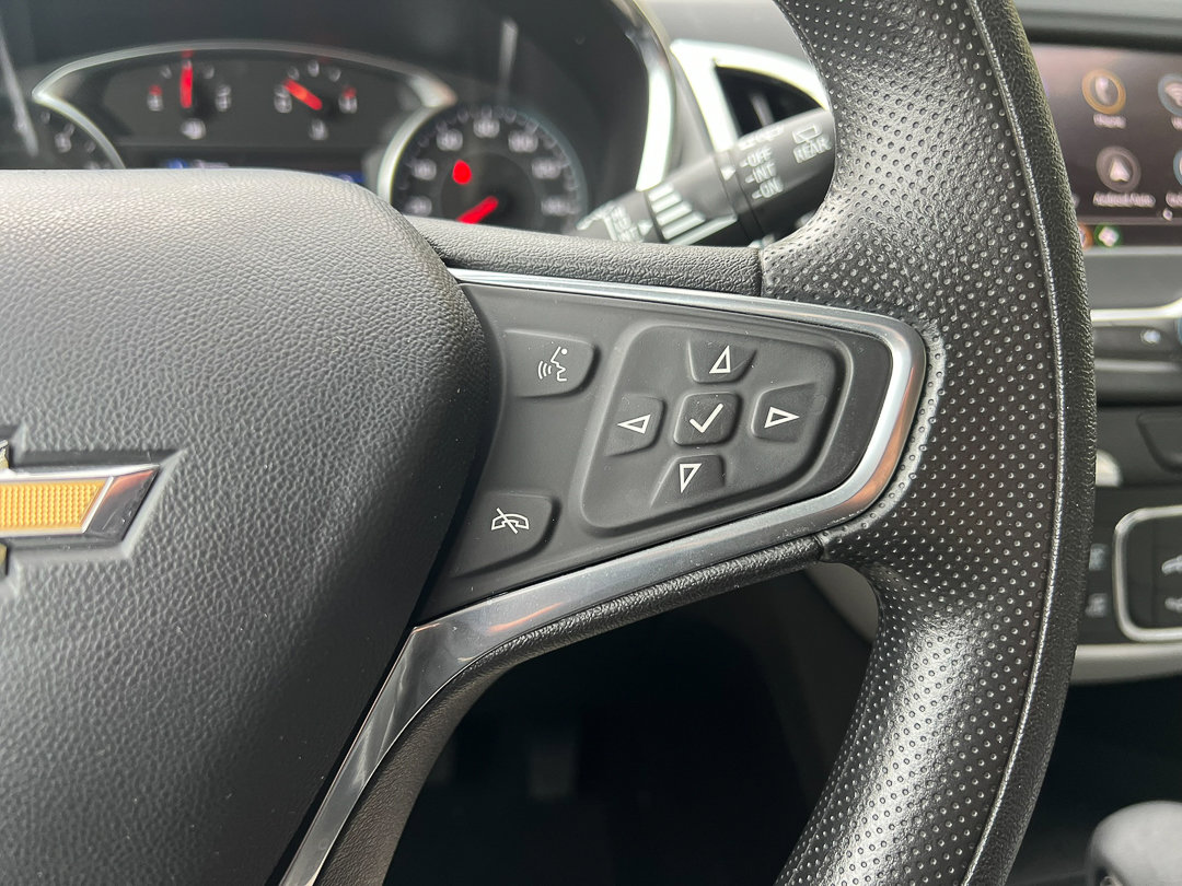 Used 2023 Chevrolet Equinox LS w/ LS Convenience Package image 17