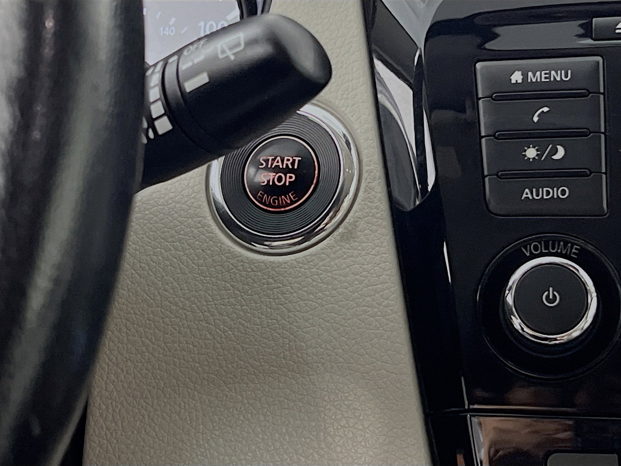 Used 2022 Nissan Rogue Sport SV image 23