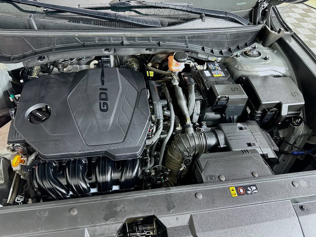 Certified 2024 Hyundai Santa Cruz SE FWD image 27