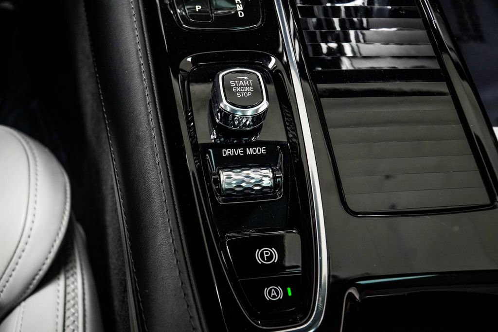 Used 2021 Polestar Polestar 1 image 22