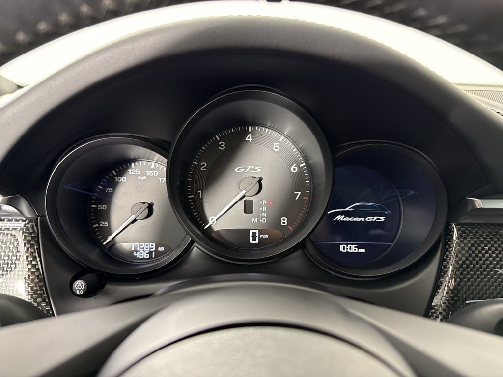 Certified 2024 Porsche Macan GTS AWD/4WD image 36