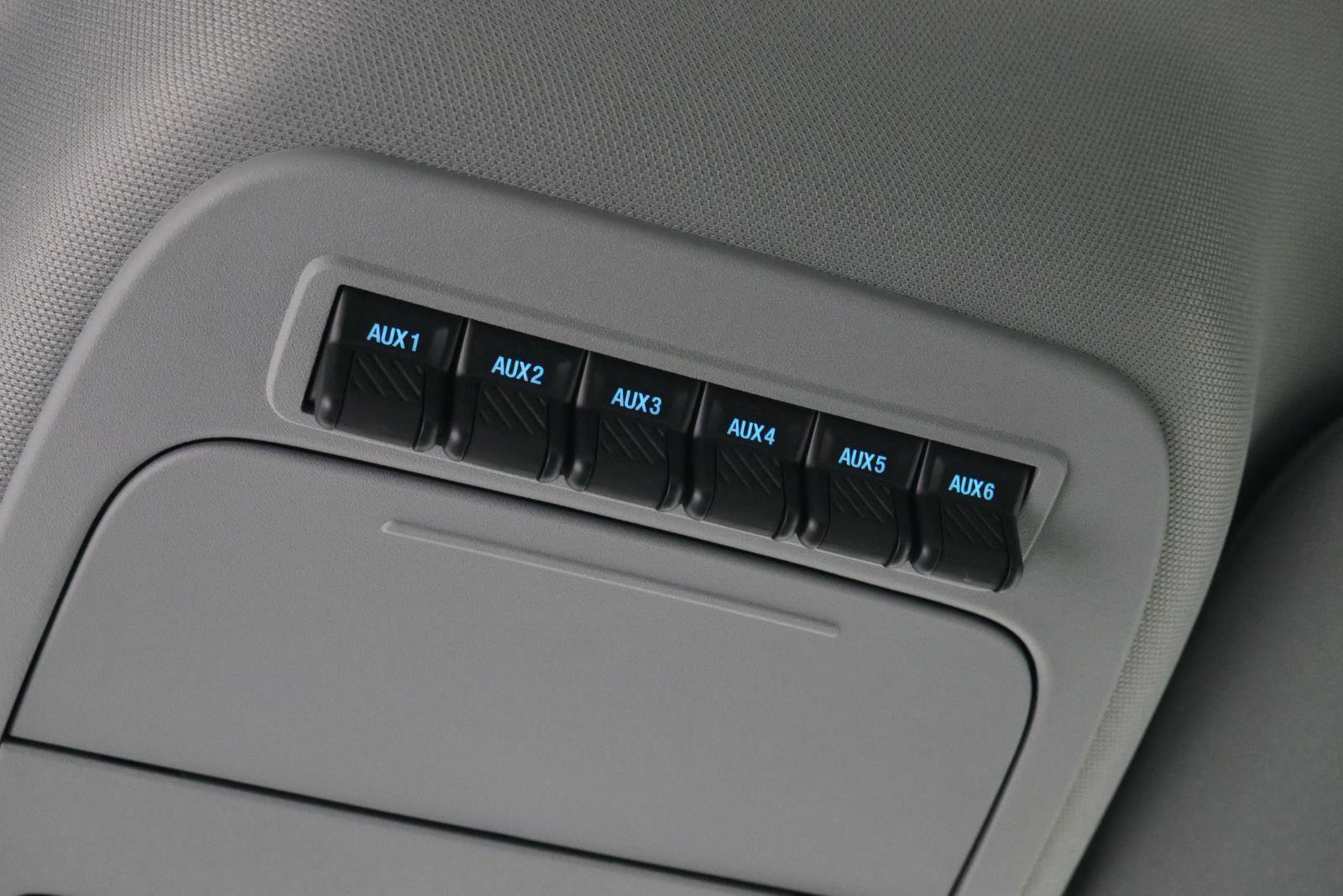 New 2024 Ford F550 4x4 Regular Cab Super Duty w/ XLT Value Package image 28