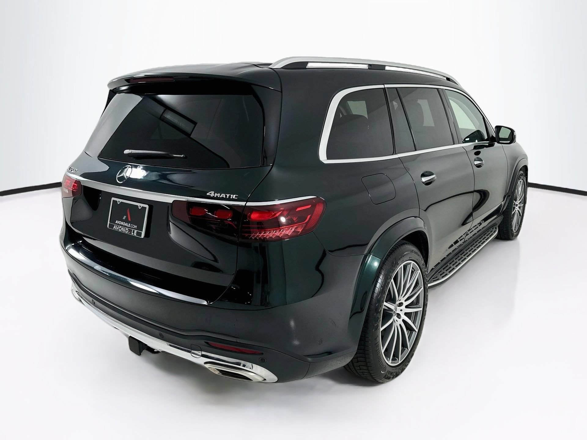 Used 2024 Mercedes-Benz GLS 580 4MATIC image 8