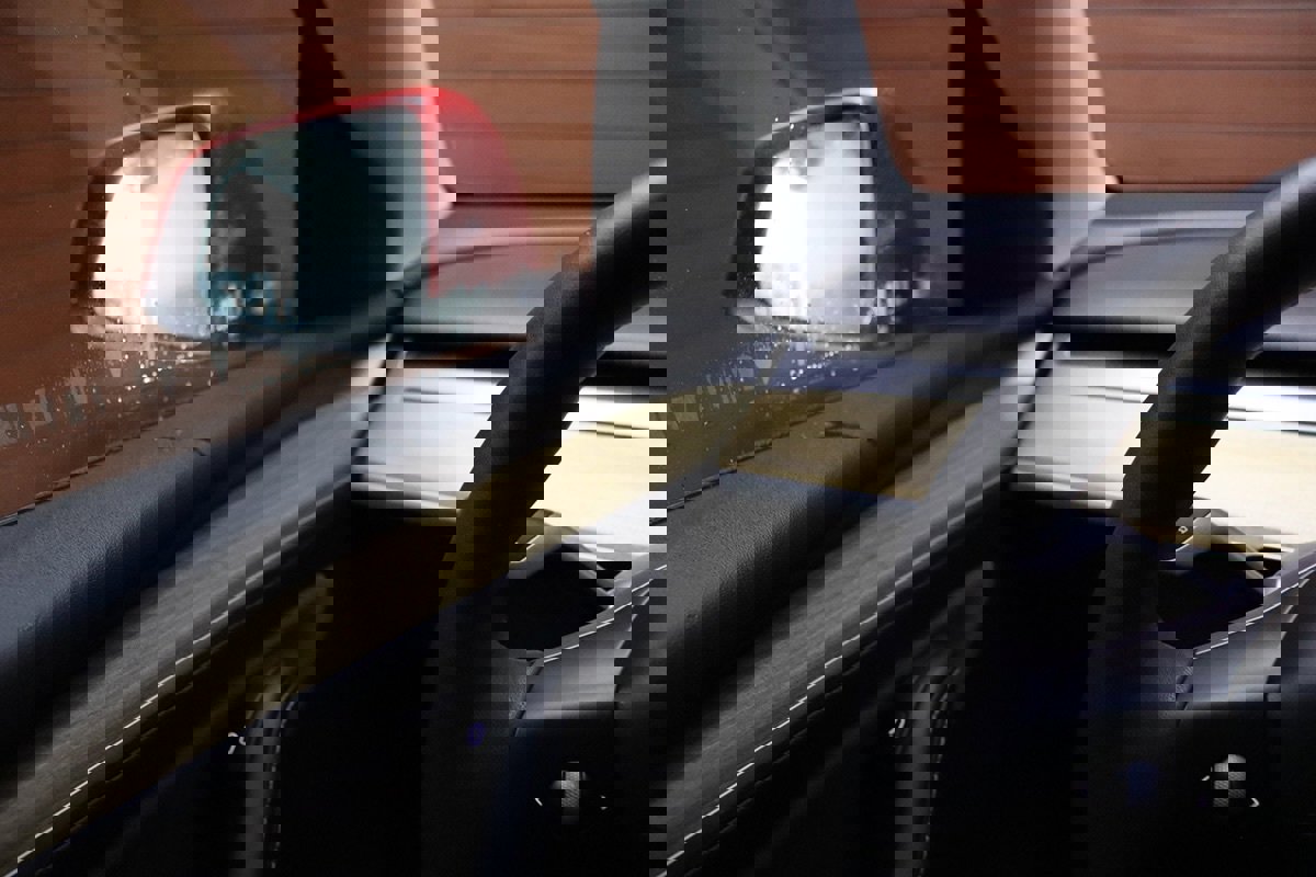 Used 2022 Tesla Model Y Long Range image 25