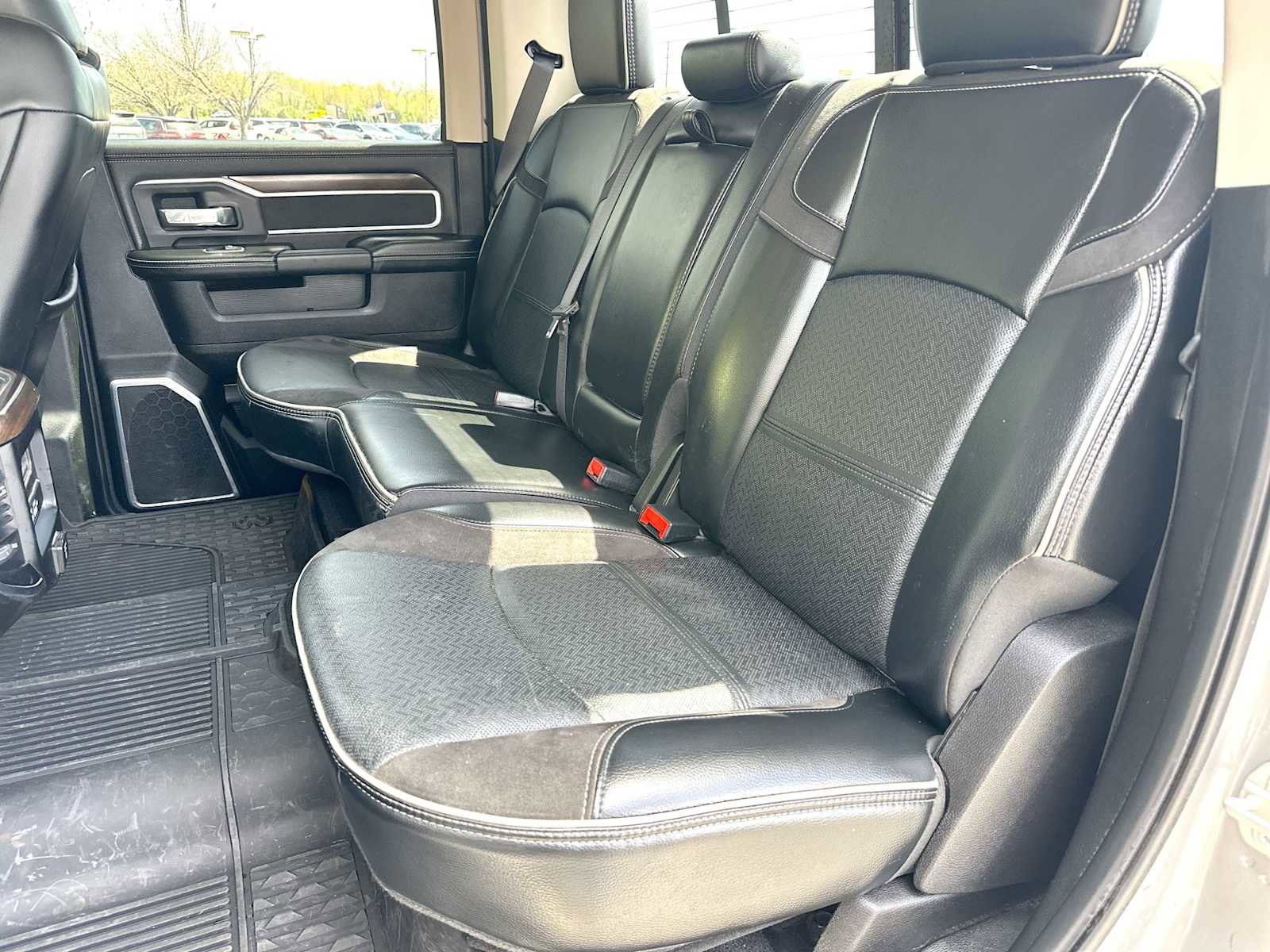 Used 2023 RAM 3500 Laramie image 23