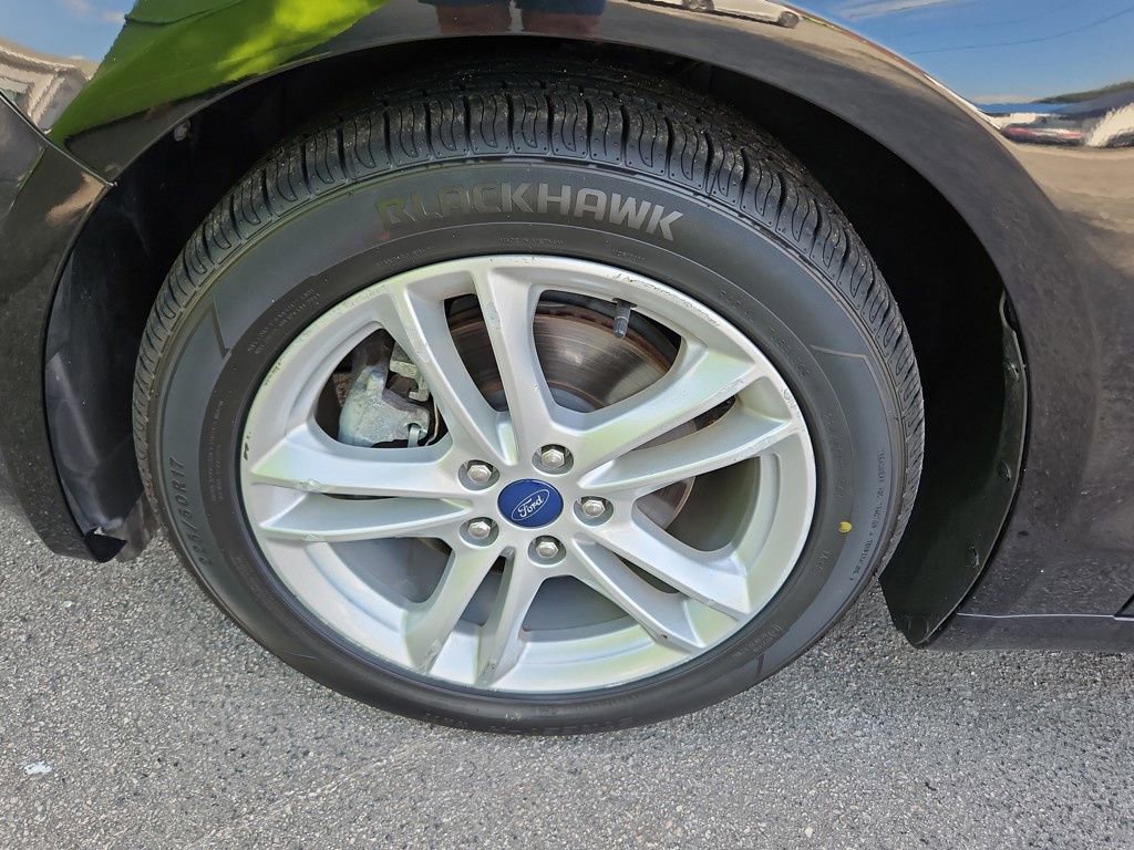 Used 2018 Ford Fusion S image 29