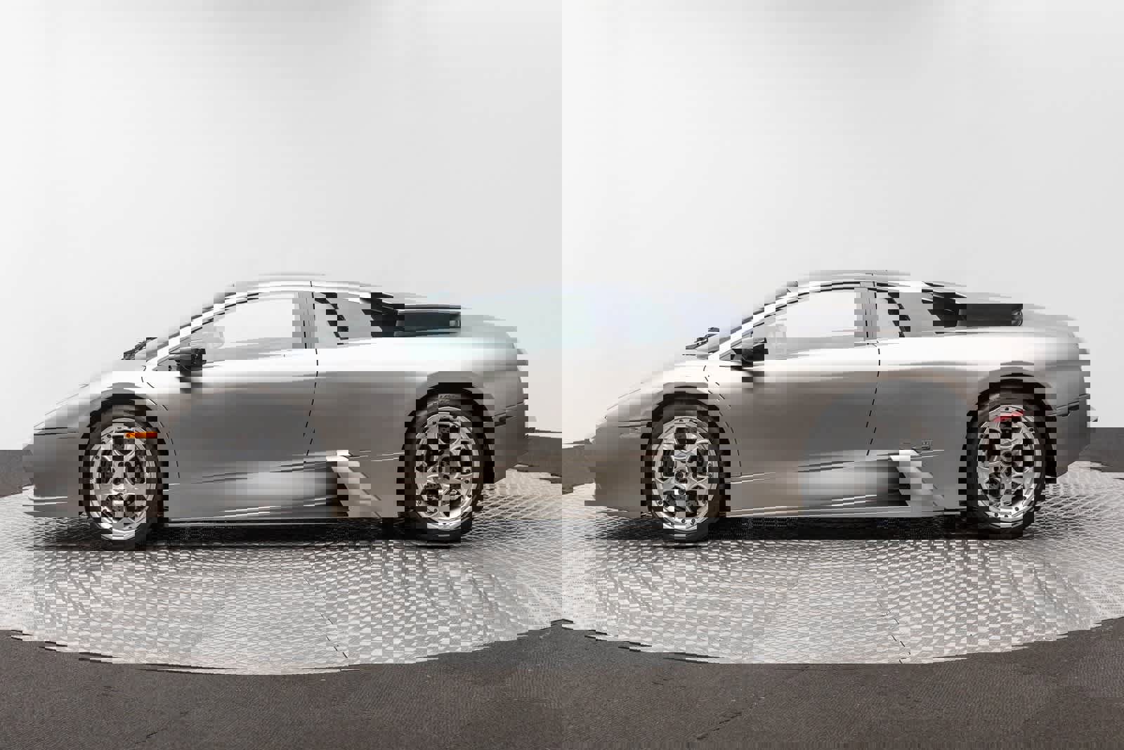 Used 2003 Lamborghini Murcielago Coupe image 62