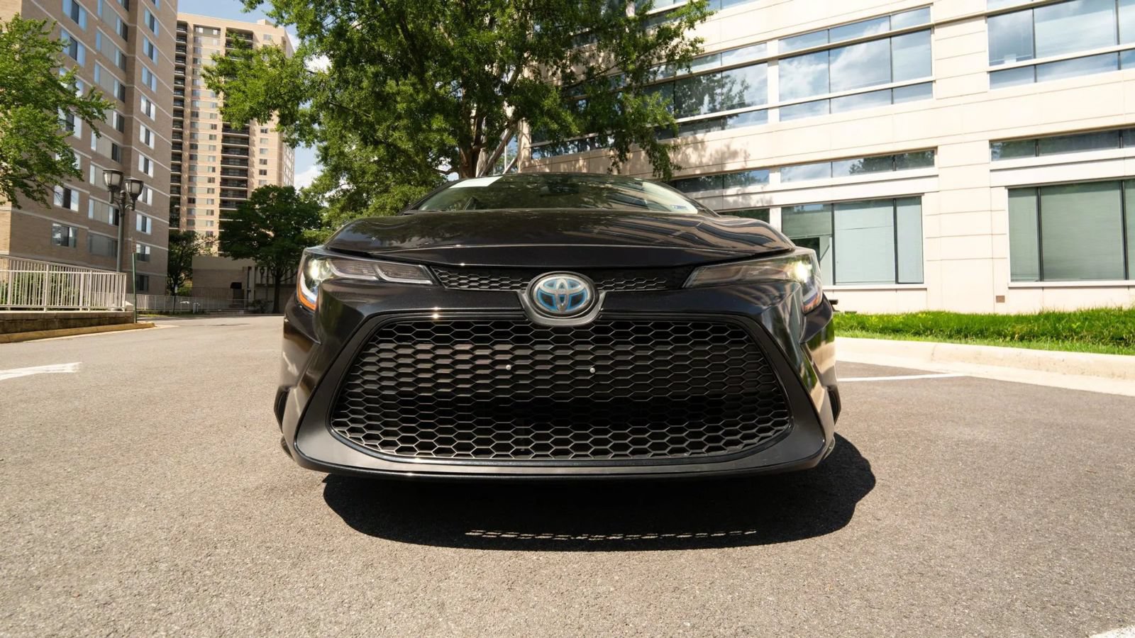 Used 2021 Toyota Corolla LE FWD image 10