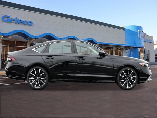 New 2026 Honda Accord Touring image 6