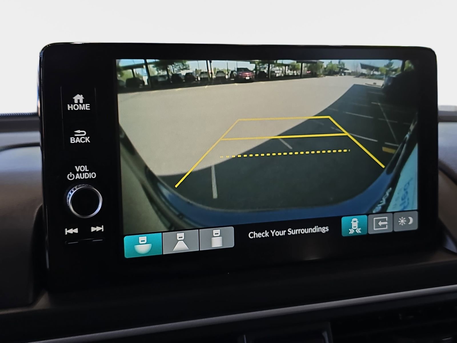 Certified 2025 Honda Pilot Touring image 23