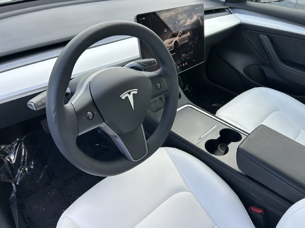 Used 2023 Tesla Model 3 Standard Range RWD image 25