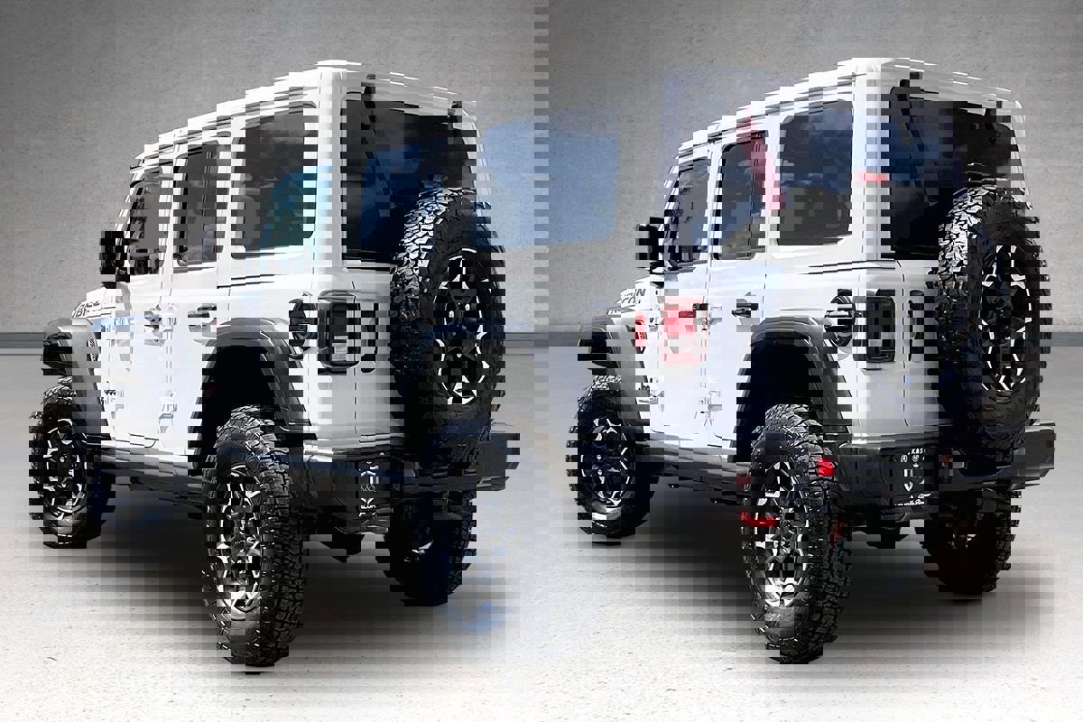 Used 2023 Jeep Wrangler Unlimited Rubicon image 36