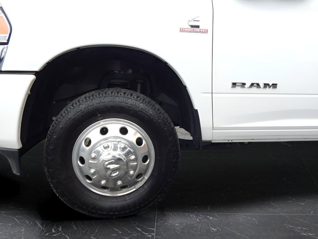Used 2024 RAM 3500 Laramie image 9