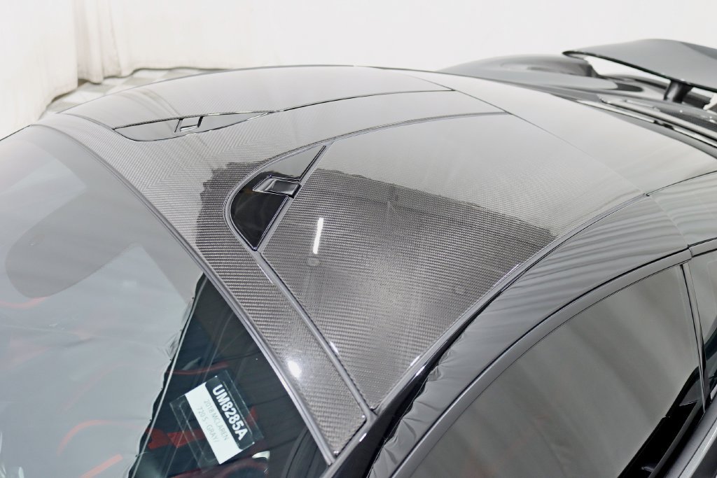 Used 2018 McLaren 720S Performance RWD image 16