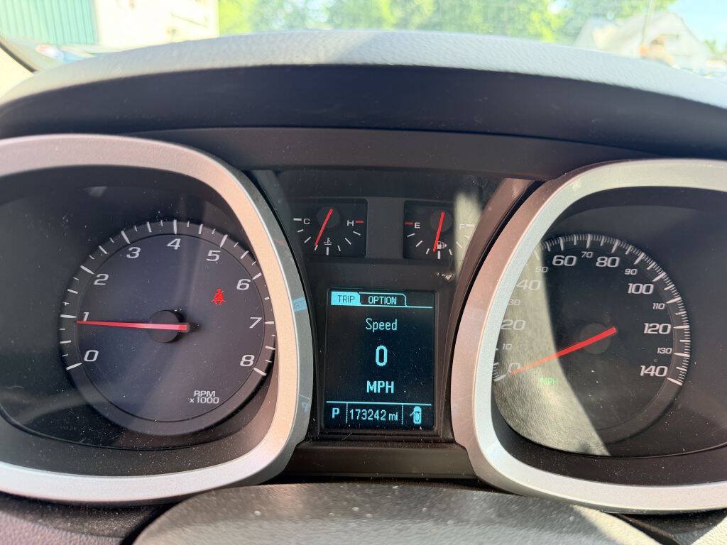 Used 2013 Chevrolet Equinox LS w/ LPO, Protection Package FWD image 14