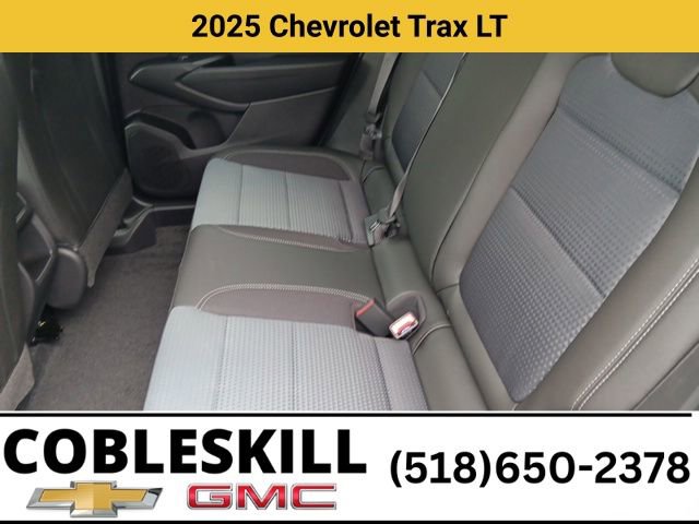 New 2025 Chevrolet Trax LT w/ Driver Confidence Package image 11