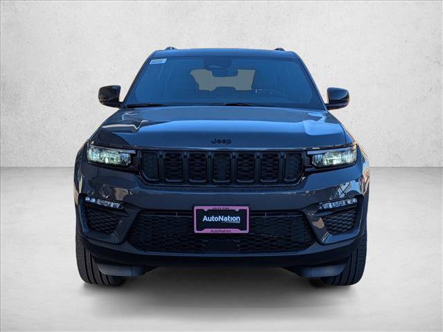 New 2025 Jeep Grand Cherokee Limited w/ Black Appearance Package image 5