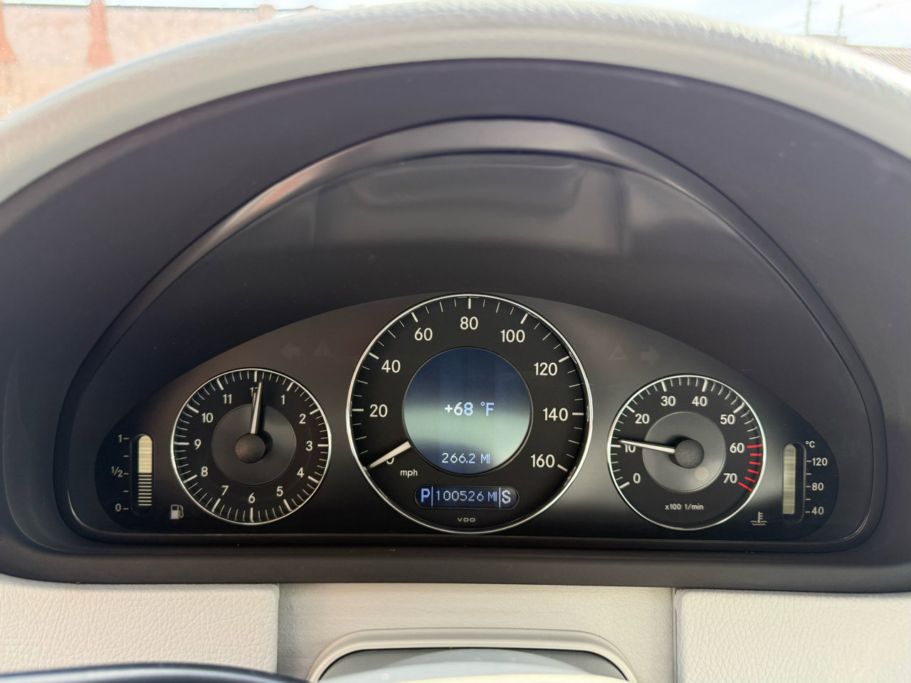 Used 2005 Mercedes-Benz CLK 320 Cabriolet image 17