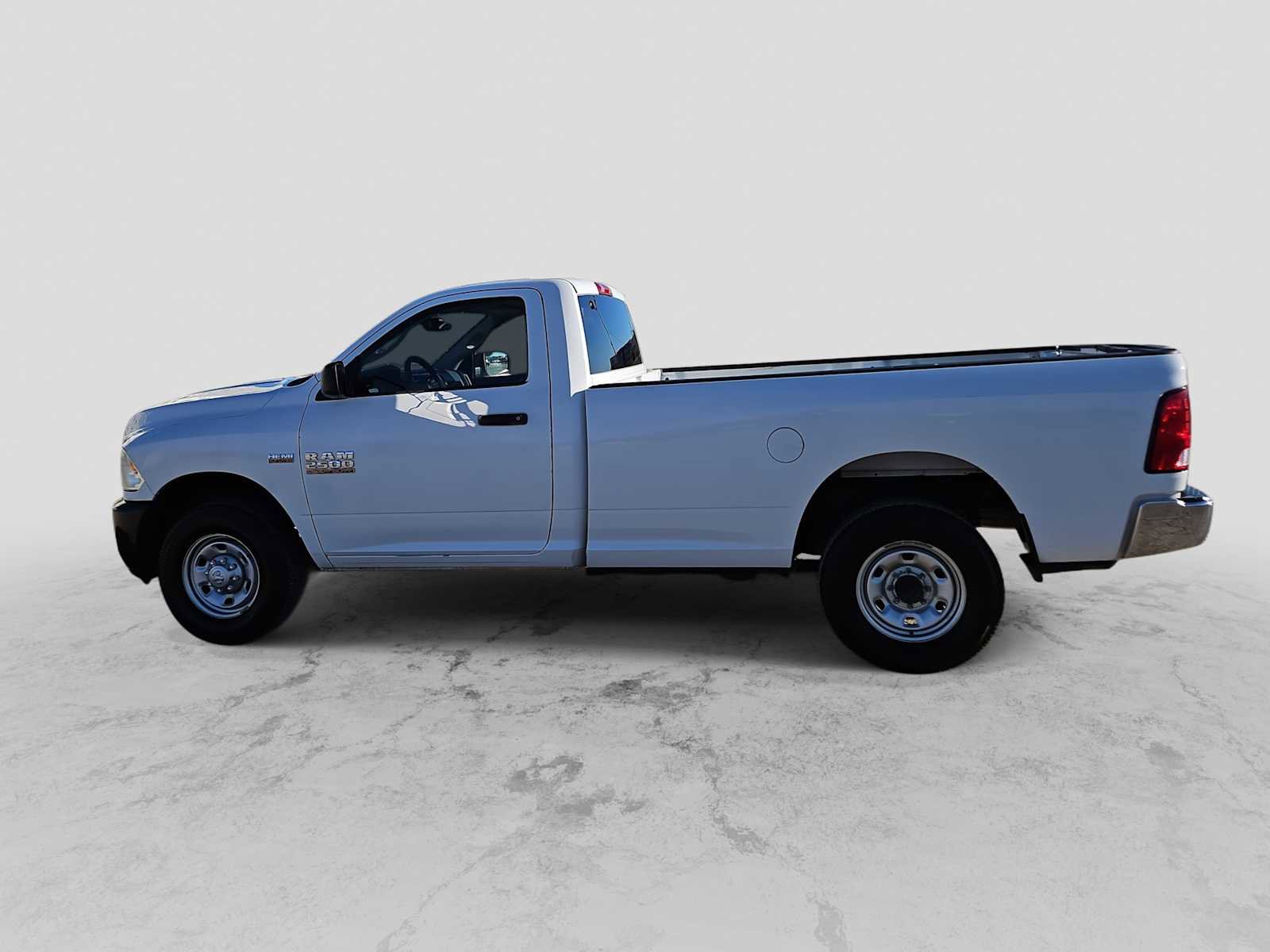 Used 2018 RAM 2500 Tradesman image 5