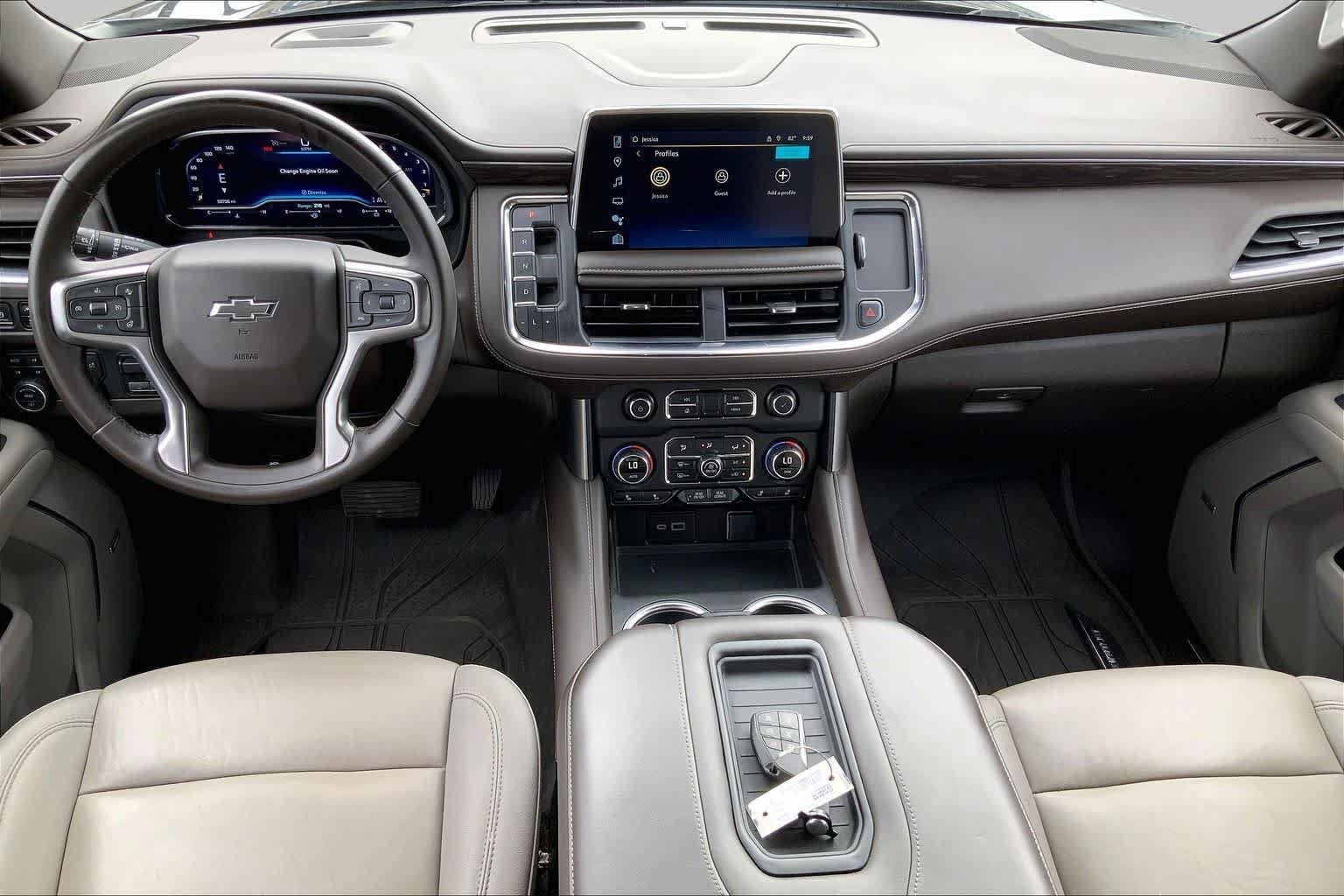 Used 2024 Chevrolet Tahoe Z71 w/ Z71 Off-Road Package AWD/4WD image 14
