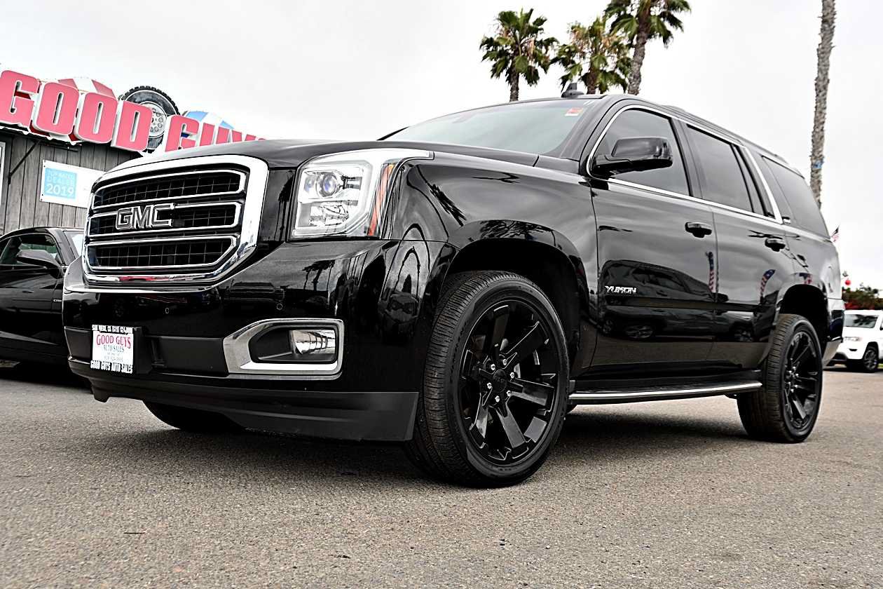 Used 2017 GMC Yukon SLE w/ Convenience Package