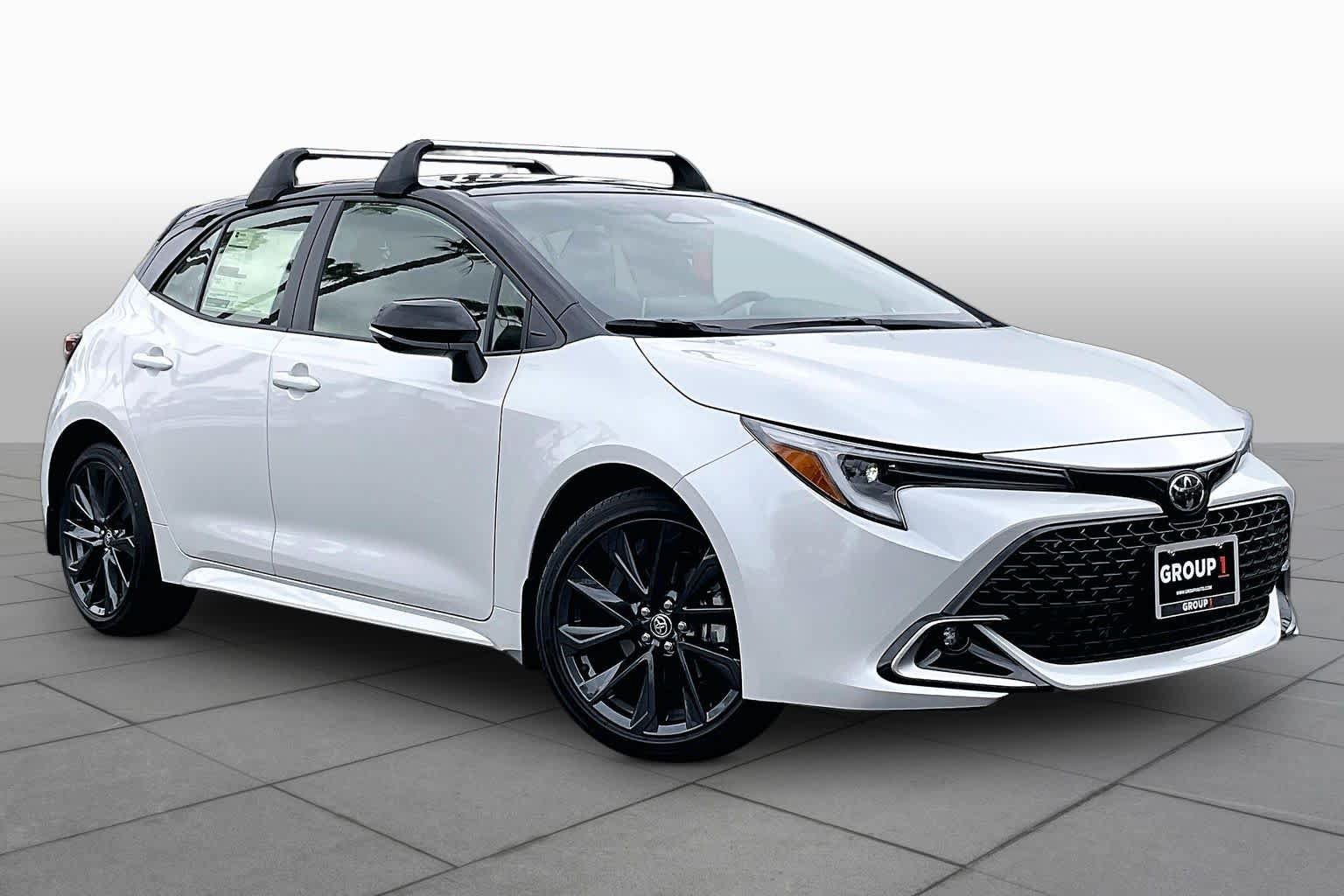 New 2026 Toyota Corolla XSE FWD image 2