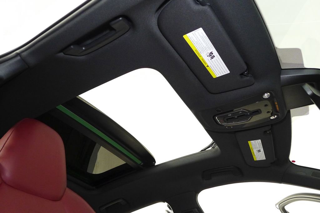 Used 2023 Audi e-tron S Premium Plus w/ Black Optic Package AWD/4WD image 18