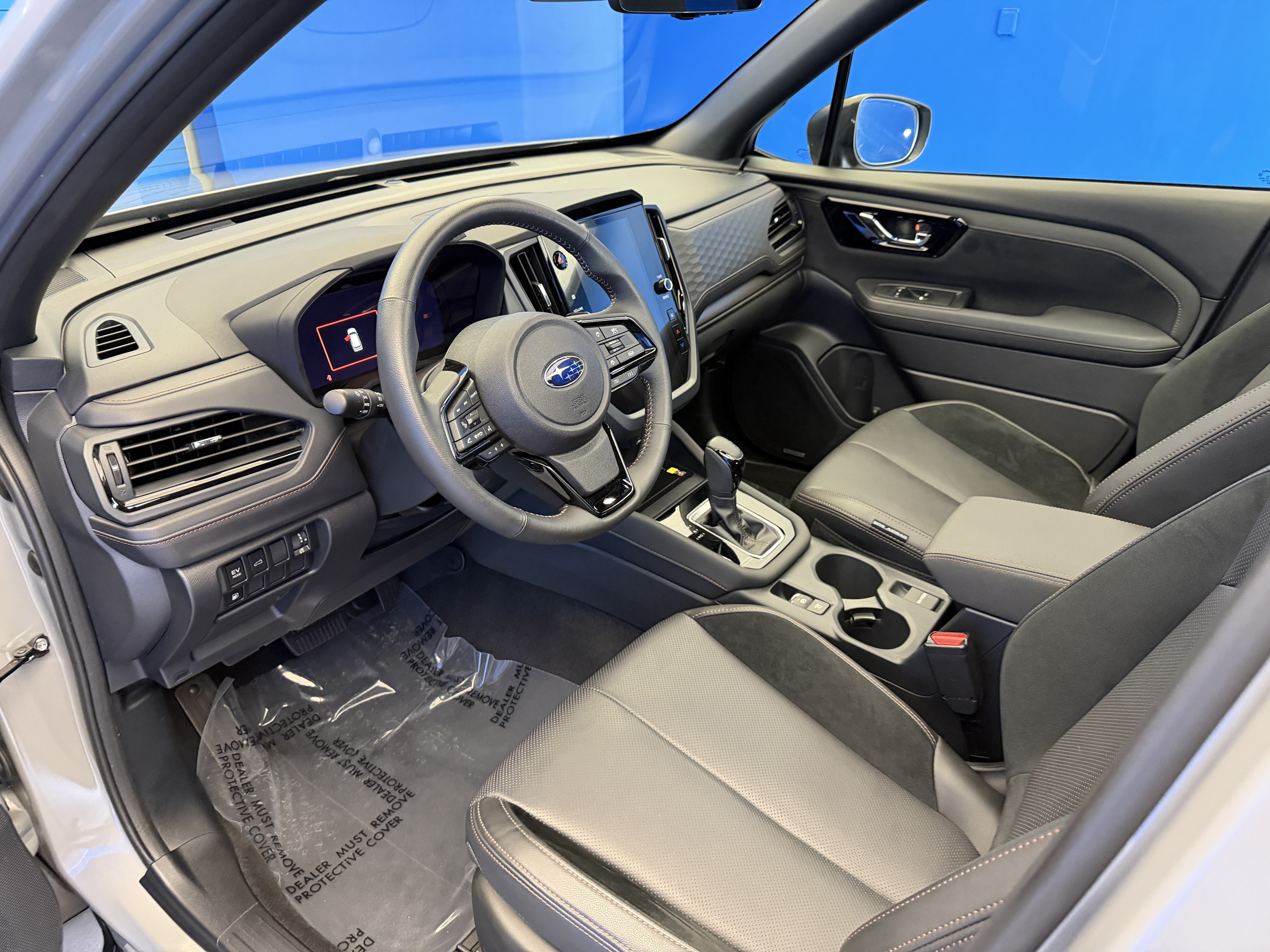 Used 2025 Subaru Forester Touring AWD/4WD image 12