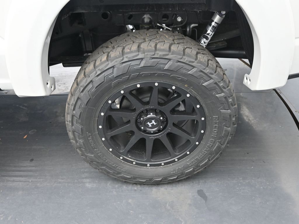 New 2025 Ford F150 Lariat w/ Equipment Group 502A High image 10