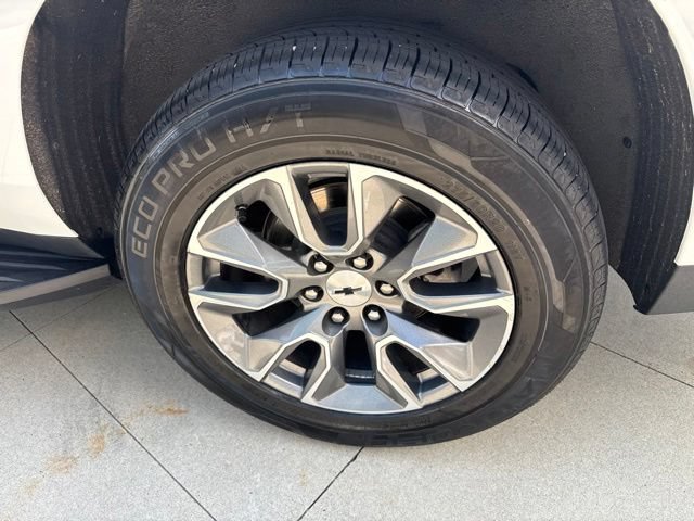 Used 2023 Chevrolet Suburban Premier RWD image 11