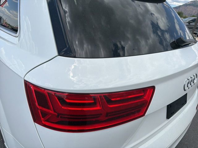 Used 2017 Audi Q7 3.0T Premium Plus w/ Premium Plus Package AWD/4WD image 23
