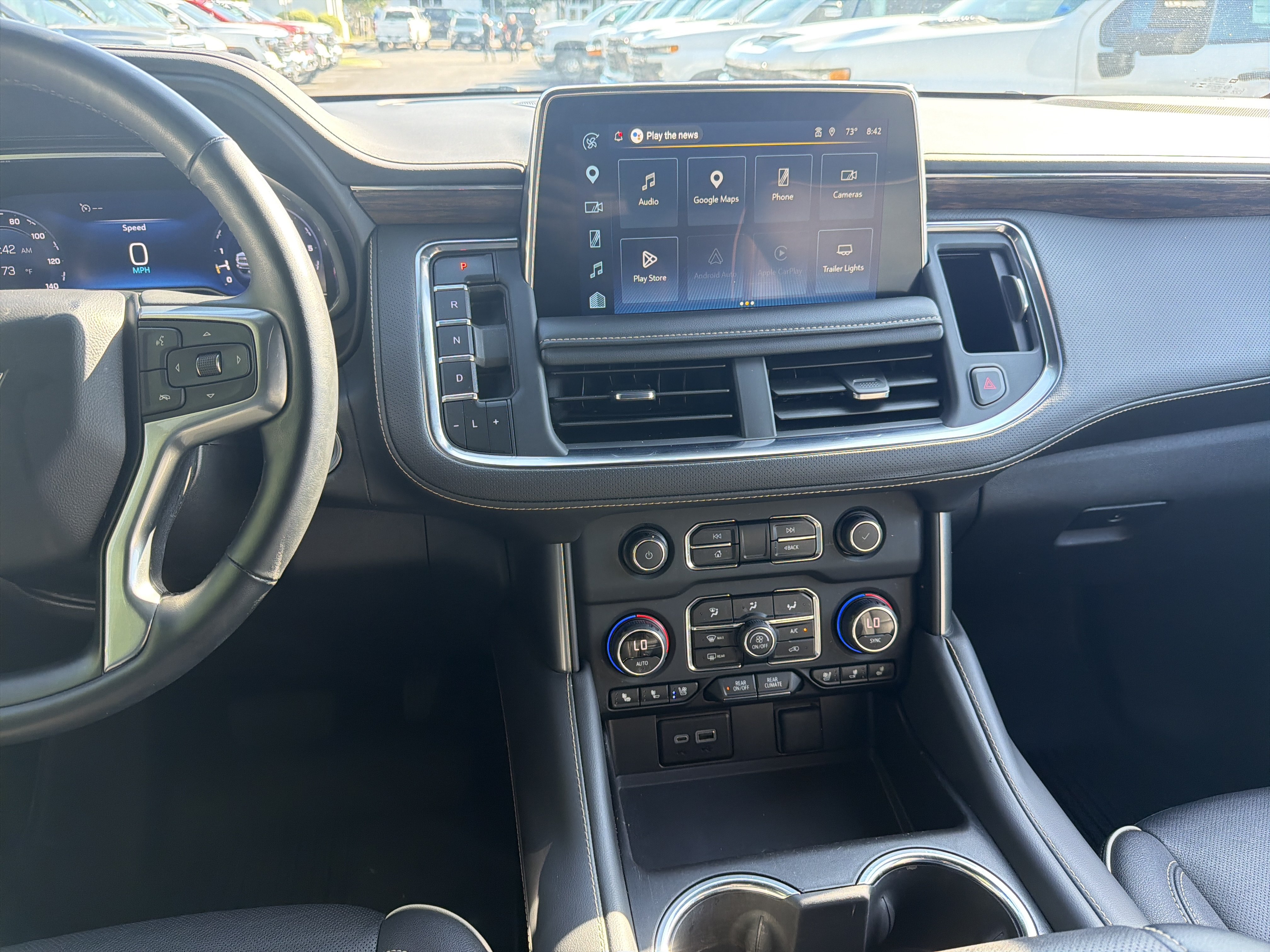Used 2023 Chevrolet Suburban Premier AWD/4WD image 30
