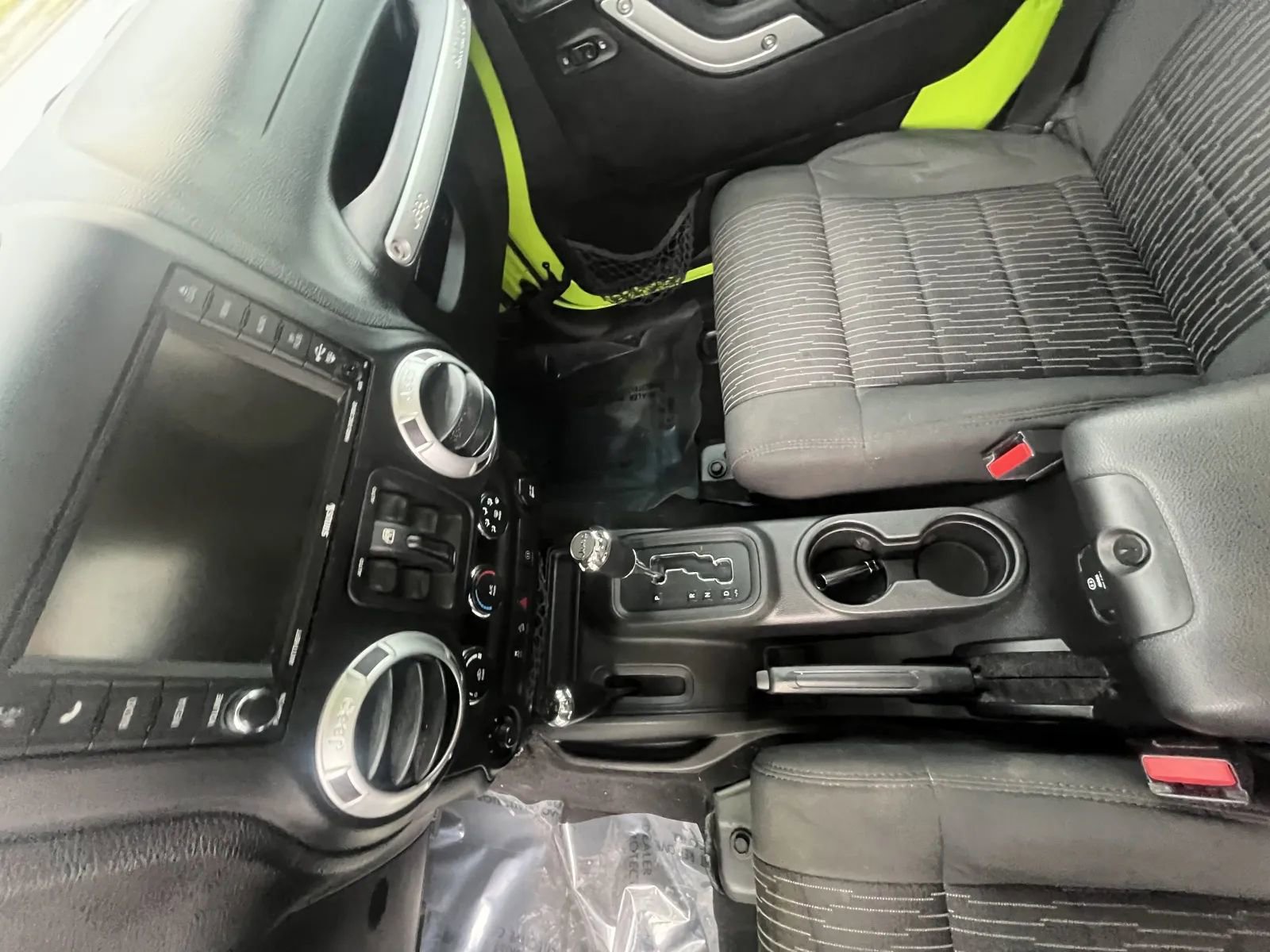 Used 2012 Jeep Wrangler Unlimited Sahara w/ Connectivity Group image 13