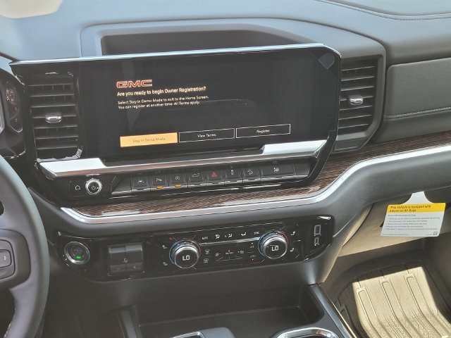 New 2026 GMC Sierra 1500 Elevation w/ Elevation Premium Package AWD/4WD image 13