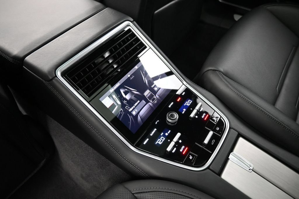 Certified 2020 Porsche Panamera Turbo AWD/4WD image 9