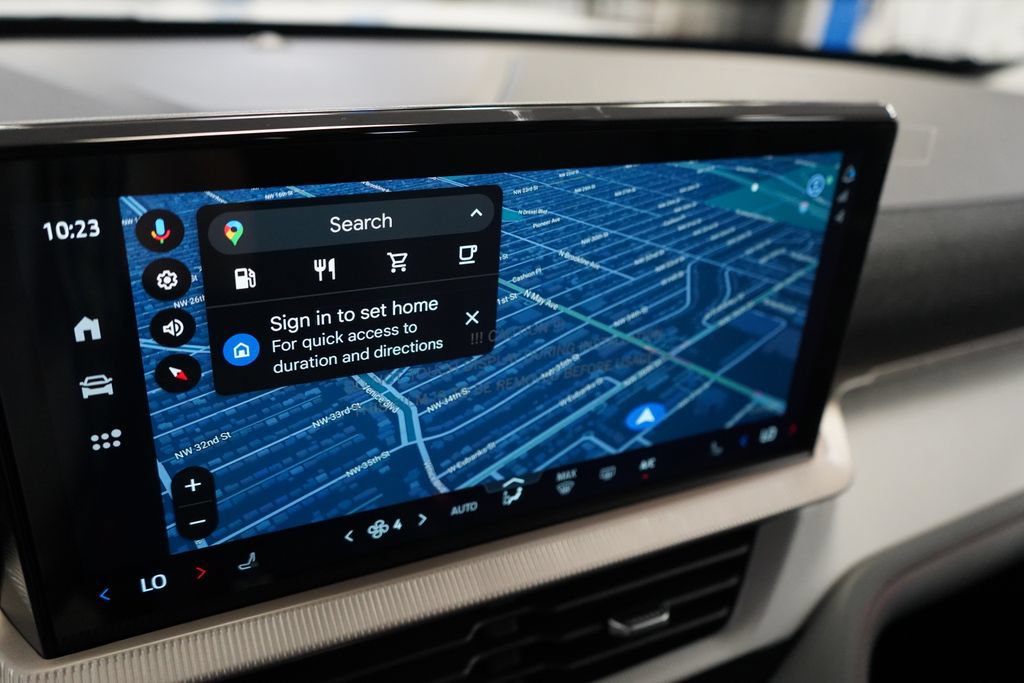 New 2026 Ford Explorer Active RWD image 37