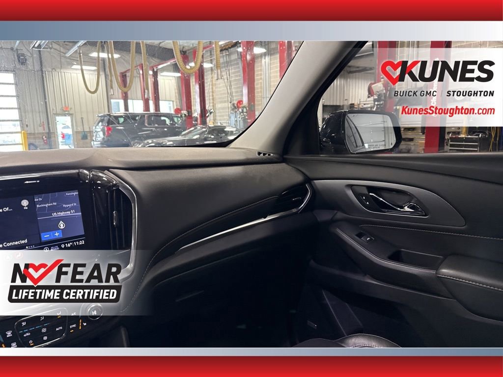 Used 2021 Chevrolet Traverse Premier w/ Redline Edition image 39