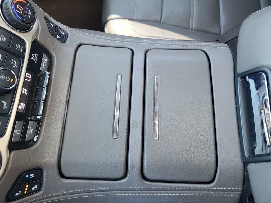 Used 2018 GMC Yukon Denali w/ Denali Ultimate Package AWD/4WD image 27