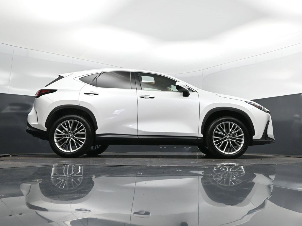 Certified 2025 Lexus NX 350 AWD w/ Accessory Package (2T) image 43