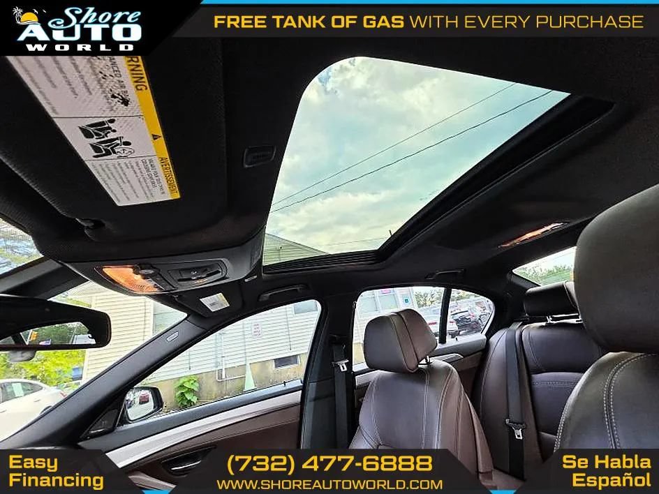 Used 2016 BMW 550i xDrive Sedan AWD/4WD image 12